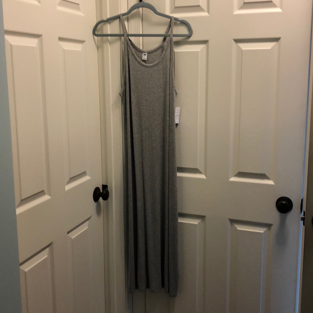 ❤️sale❤️ Old navy gray halter midi dress